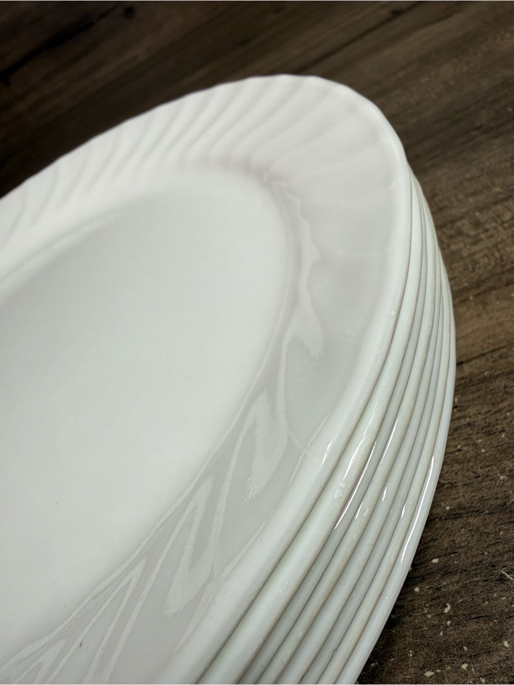 Corelle Enhancements White Swirl 10.25” Dinner Plates Set of 8 USA Embossed